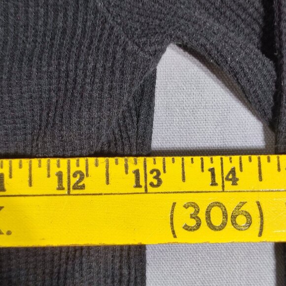 Fox knitted crew neck sweater girl size M black with graphic design - Picture 7 of 8